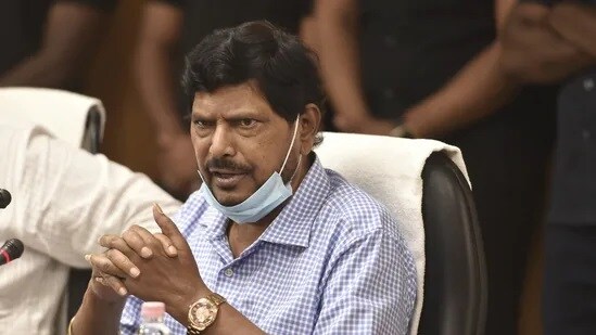 ramdas athawale On raj thackeray Amol Mitkari Sharad Pawar And BMC