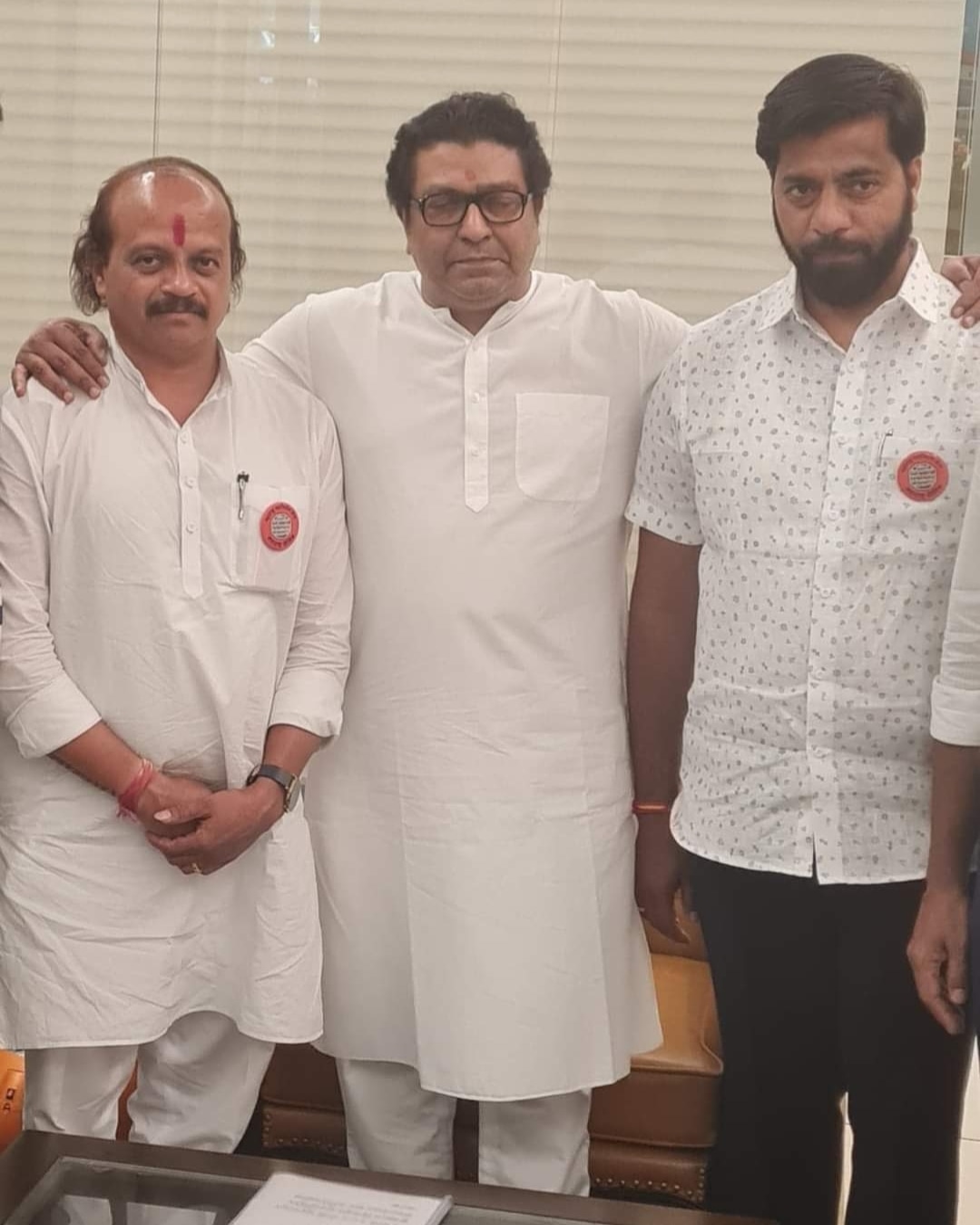 Inside Photos Vasant More Meet Raj Thackeray At Mumbai Home