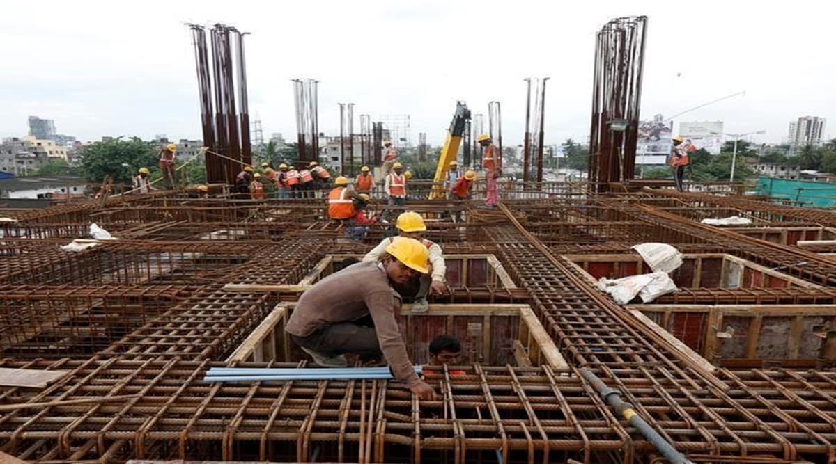 Why PM narendra modi wear White helmet during his gujarat visit know color code of helmets at construction sites