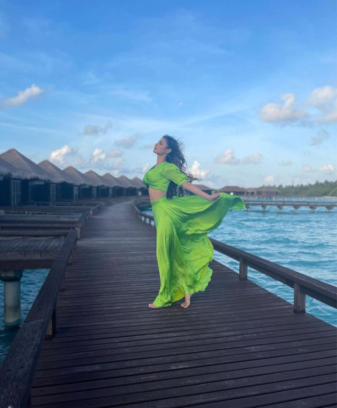 मालदीव व्हॅकेशनचे काही निवडक फोटो मौनीने तिच्या इन्स्टाग्राम अकाऊंटवरून शेअर केले आहेत.