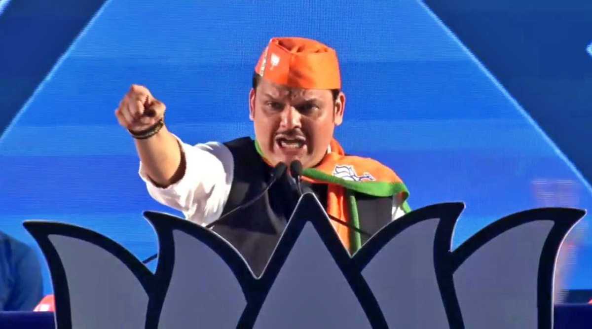 बाबरी ढाचा पाडताना शिवसेनेचा एकही नेता तेथे हजर नव्हता : देवेंद्र फडणवीस