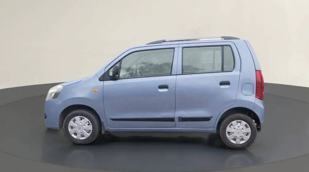 Maruti-WagonR-29