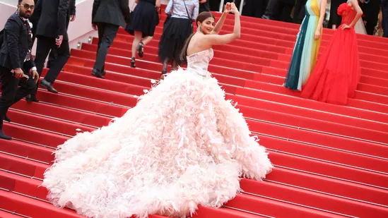 Pooja Hegde Cannes 2022