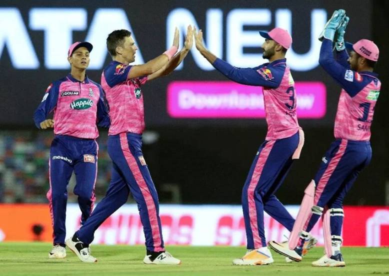 यावर्षी आयपीएलमध्ये आतापर्यंत सर्वाधिक षटकार मारण्याच्या बाबतीत राजस्थान रॉयल अव्वल स्थानावर आहे. या संघाने १४ सामन्यात ११६ षटकार मारले आहेत.