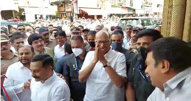 sharad pawar visited dagdusheth ganpati but have not entered temple here is why