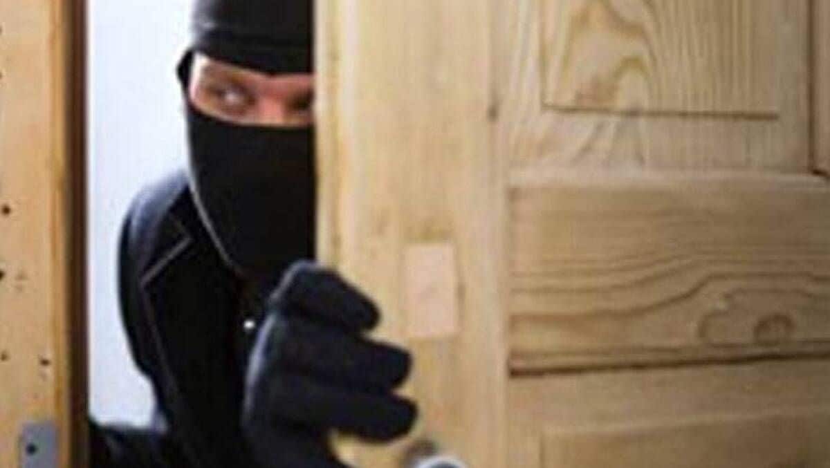 Theft, pune Crime