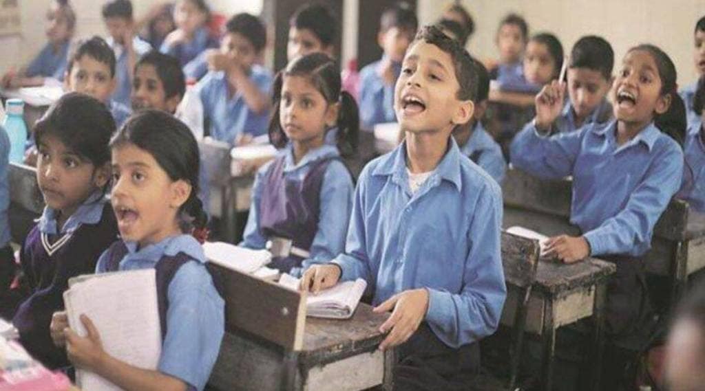 भारतीय पालकांचा सरकारी नाही तर खासगी शाळांवर विश्वास; देशात ५१ हजार सरकारी शाळांना टाळे