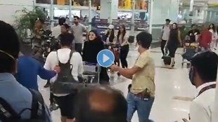 alia bhatt at delhi airpot, alia bhatt delhi airport video
