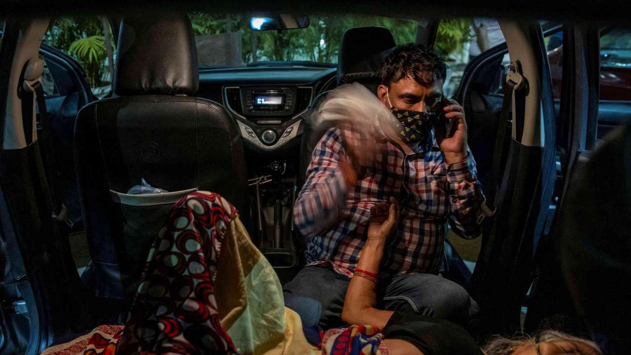 Photographer Danish Siddiqui moving shots from India Covid wave that won him Pulitzer Prize