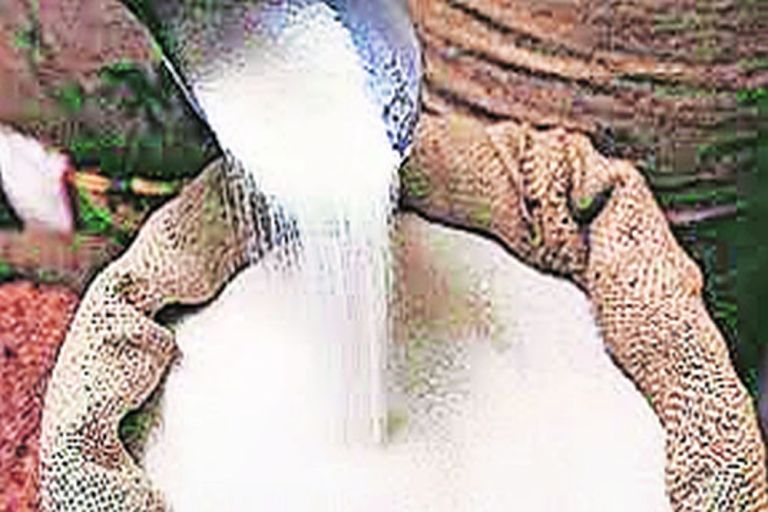 साखरेचे भाव गडगडण्याची भीती निराधार; खासगी साखर कारखानदार संघटनेचे अध्यक्ष बी. बी ठोंबरे यांचे मत
