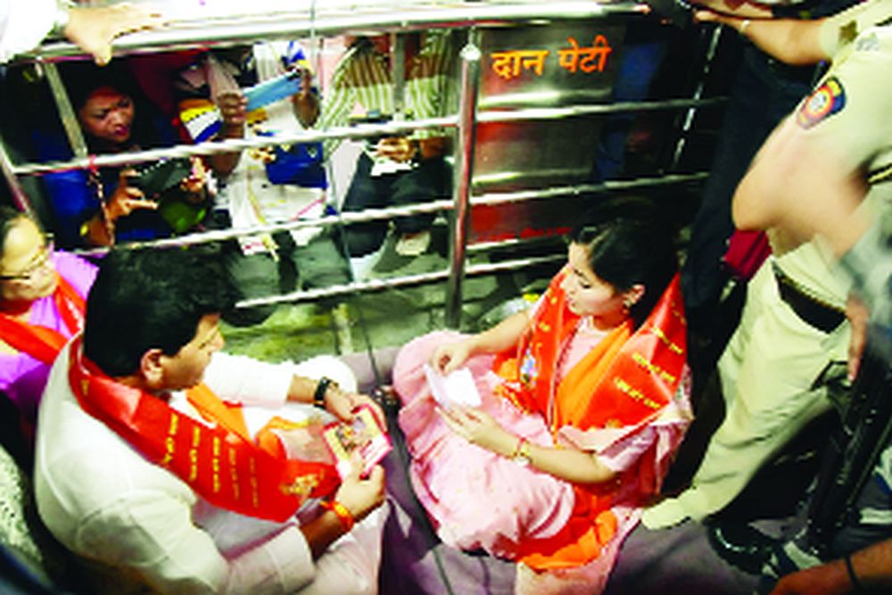 राणा दाम्पत्याचे नागपुरात ‘हनुमान चालीसा’ पठण
