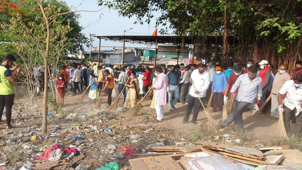 डॉ. नानासाहेब धर्माधिकारी प्रतिष्ठानकडून पुण्यात स्वच्छता मोहीम, सुमारे १९२ टन कचऱ्याचं केलं संकलन