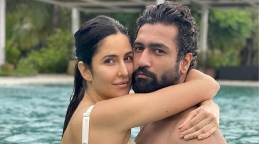 katrina kaif vicky kaushal romantic photo, katrina kaif hot photo,