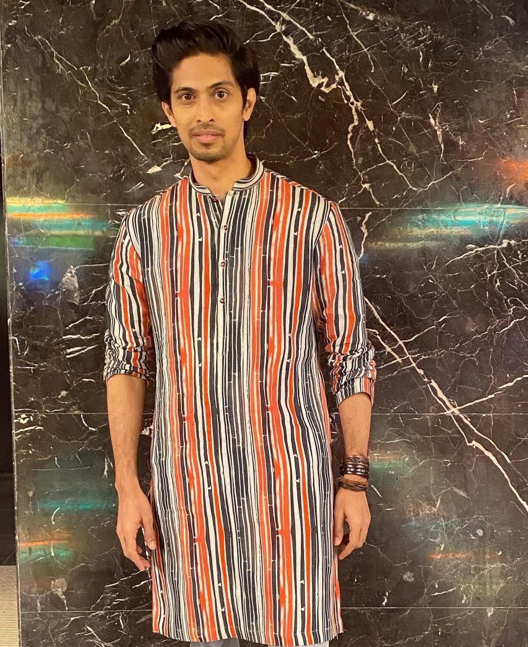 Aashram 3 Series Income Salary
