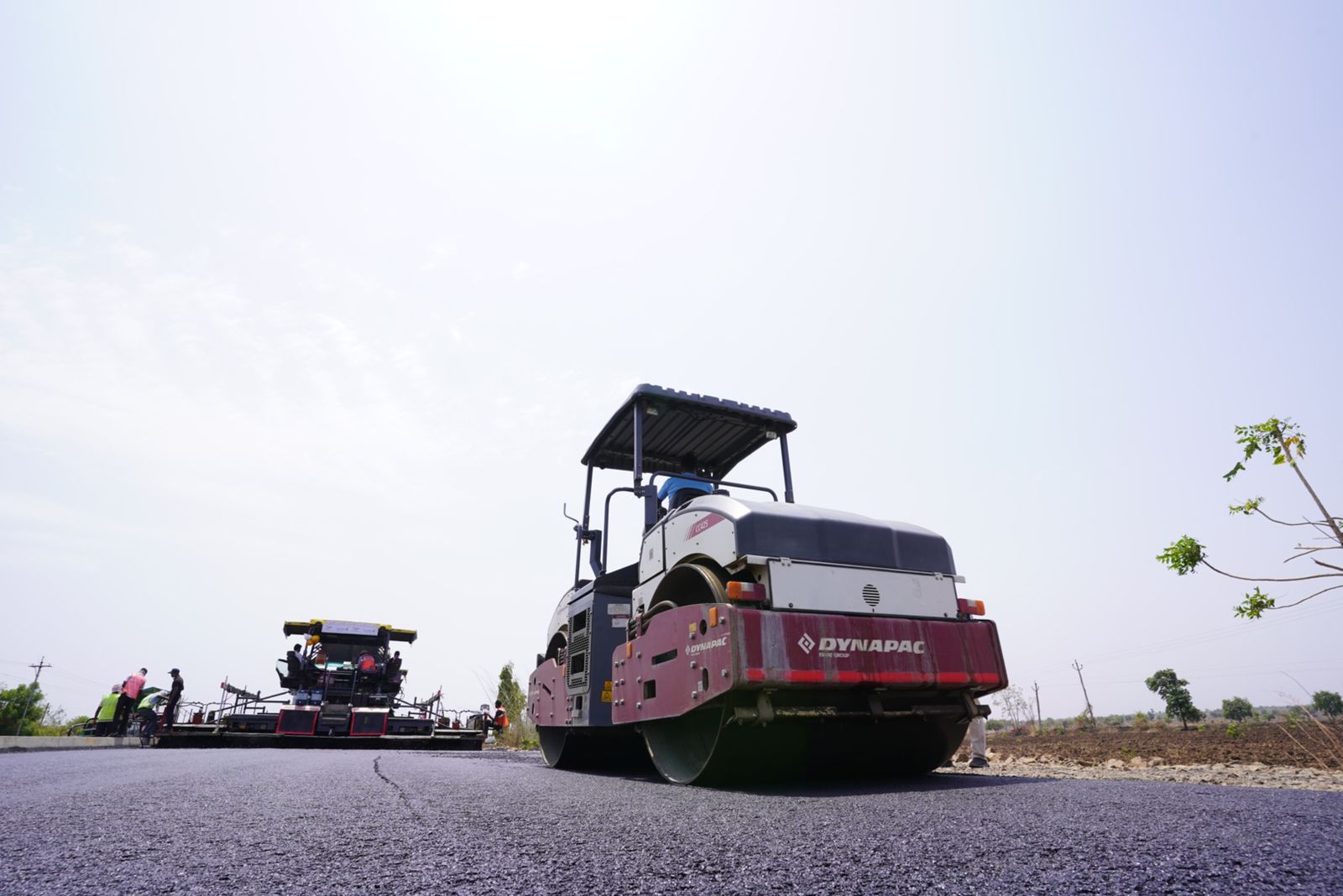 India NHAI Sets Guinness World Record For Laying 75 Km Highway between Amravati to Akola In Just 5 Days