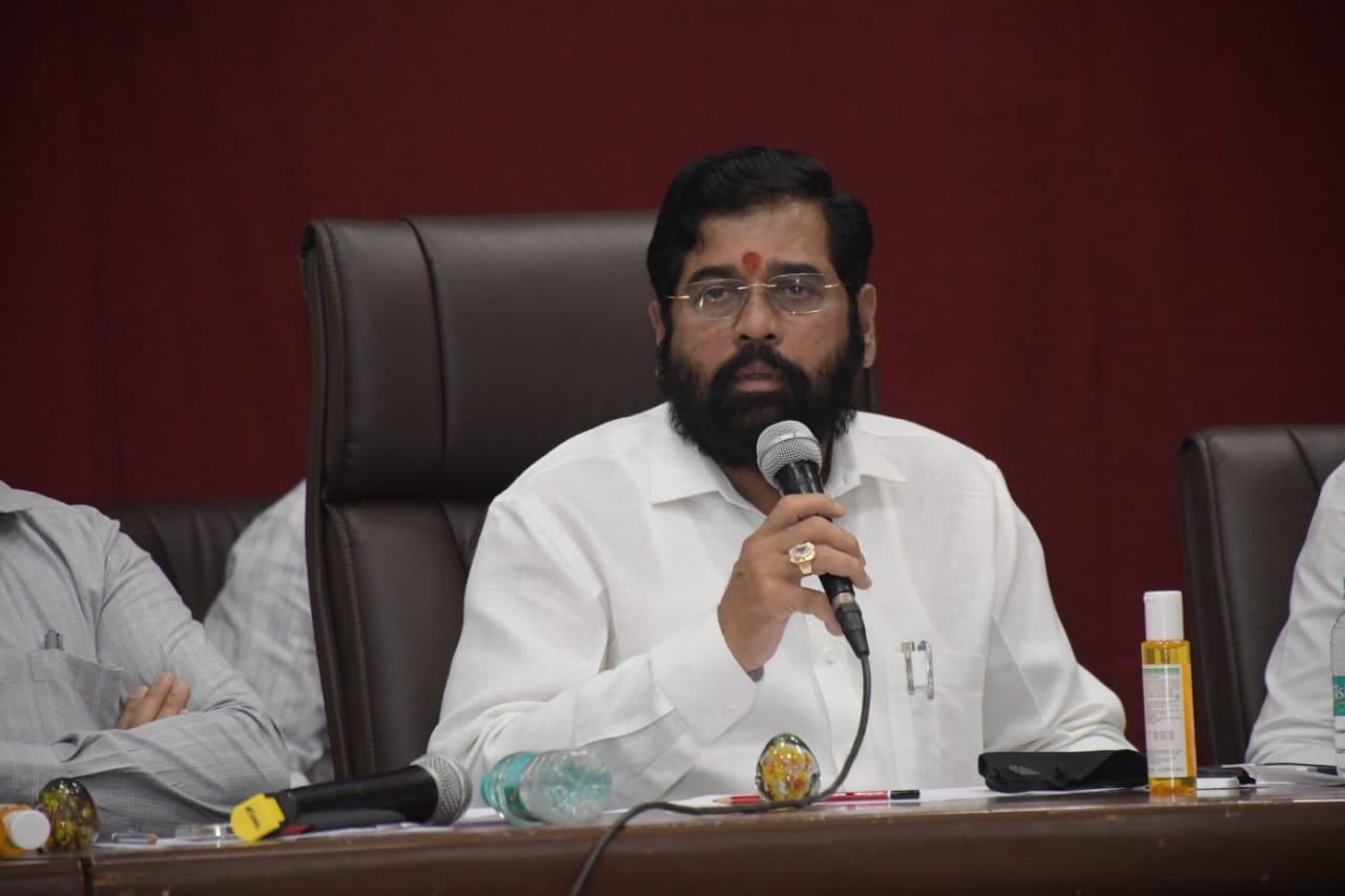 Eknath Shinde And Uddhav Thackeray Phone call important points