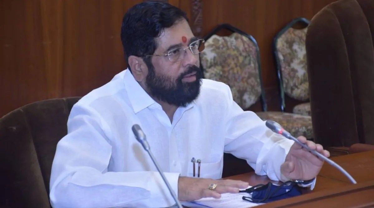 Eknath Shinde left politics after lossing two childrens shivsena latest news