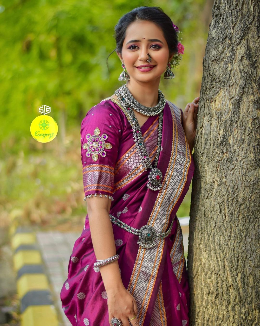 Image of Portrait Of a Young Traditional Marathi Woman Wearing an Elegant  Sari And Posing On an Isolated White Background-VI223976-Picxy