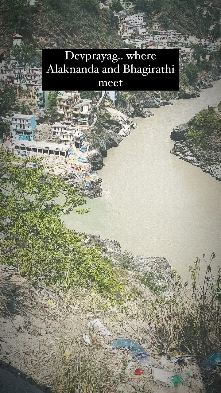 Jui Gadkari Kedarnath Uttarakhand Photos