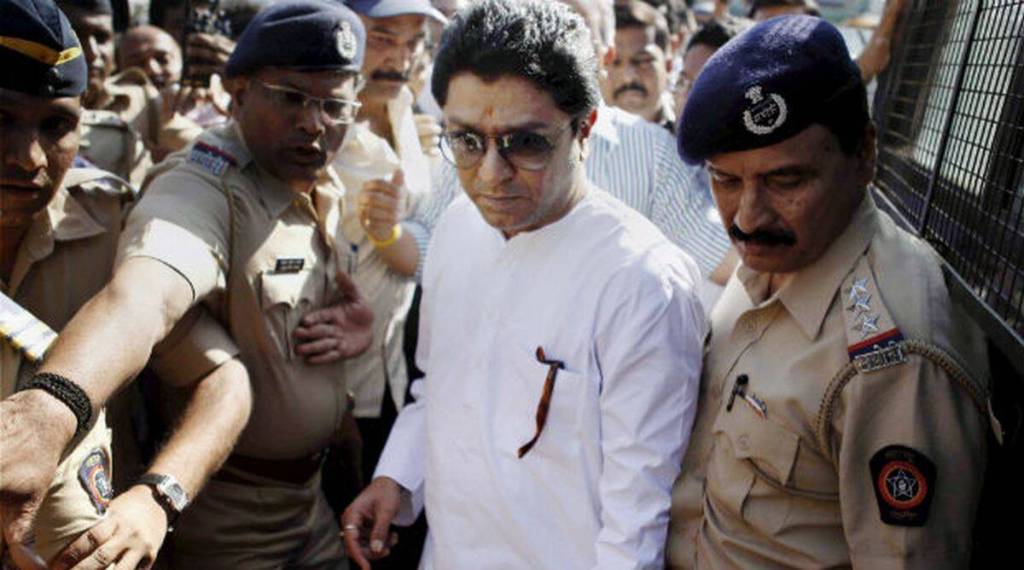 Raj Thackeray Non bailable warrant