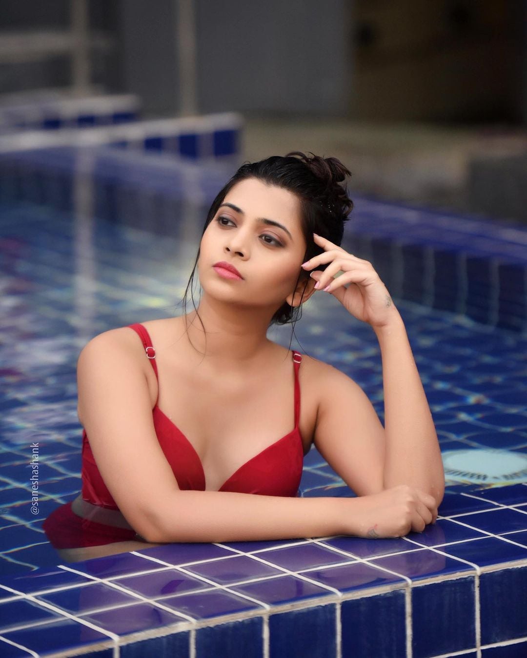 Marathi actress ruchira jadhav bold photoshoot bikini photos 