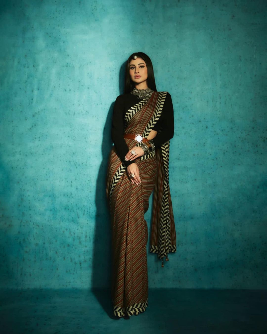 Mouni Roy (4)