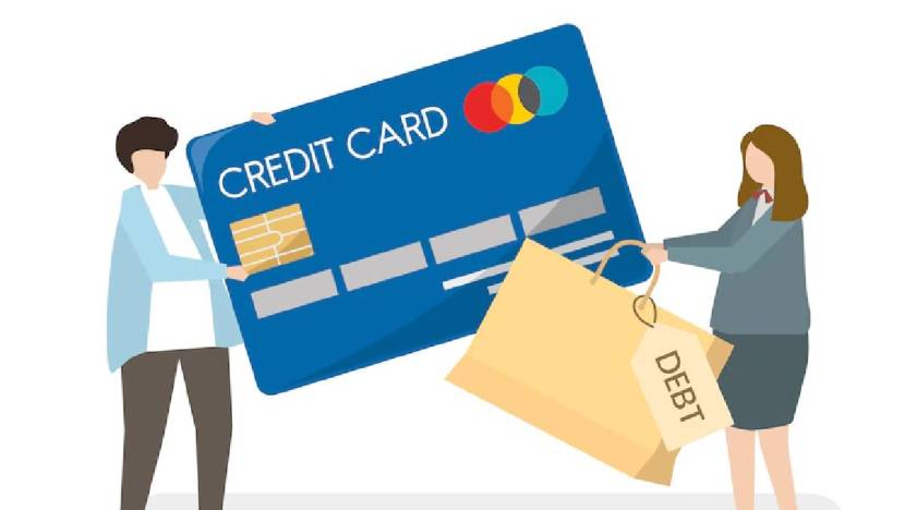 क्रेडिट कार्ड ऑफर करताना बँका एवढेच सांगतात की या क्रेडिट कार्डद्वारे तुम्ही परदेशात व्यवहार करू शकता. पण परदेशात क्रेडिट कार्ड वापरण्यासाठी किती शुल्क आकारले जाते हे कोणीच सांगत नाही. 