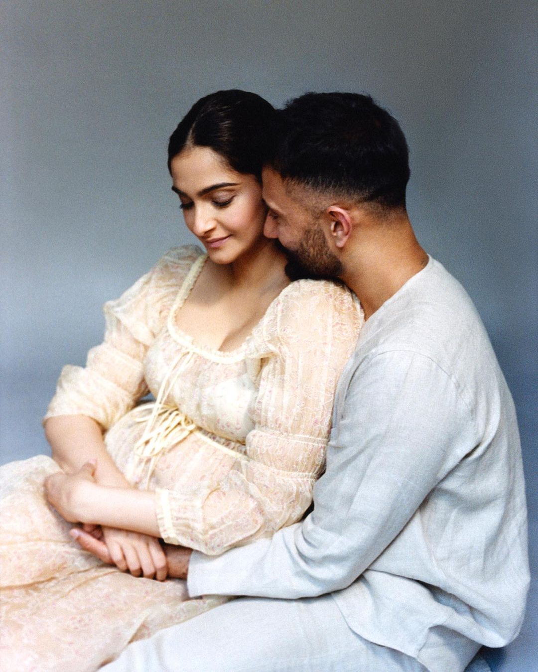 Sonam Kapoor Maternity Photos