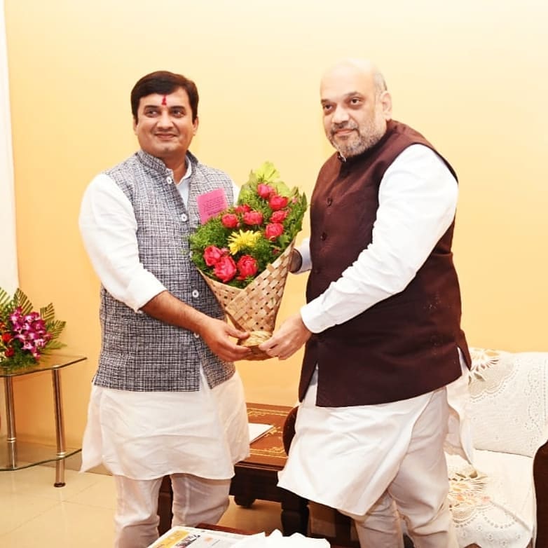 Who is BJP Dhananjay Mahadik