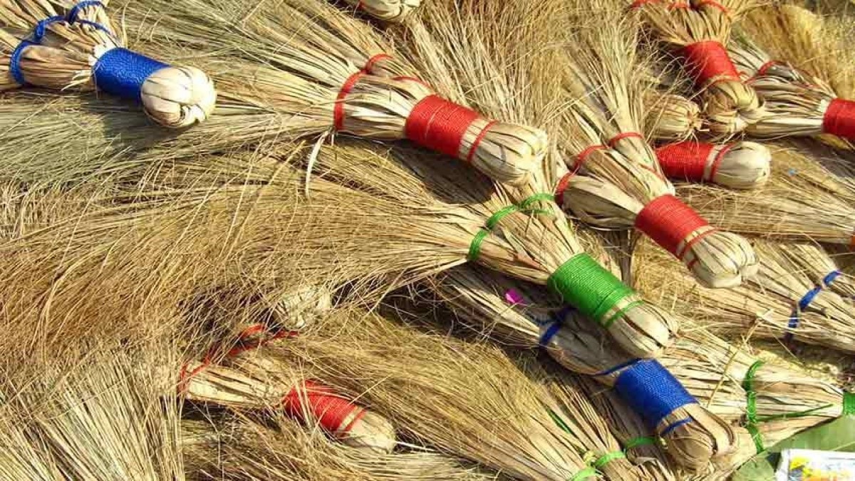 What to do with the old broom?