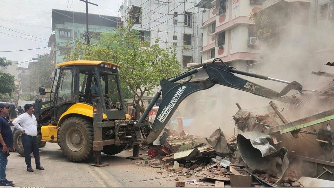 dombavali road widening work