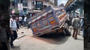 dombivli road damage