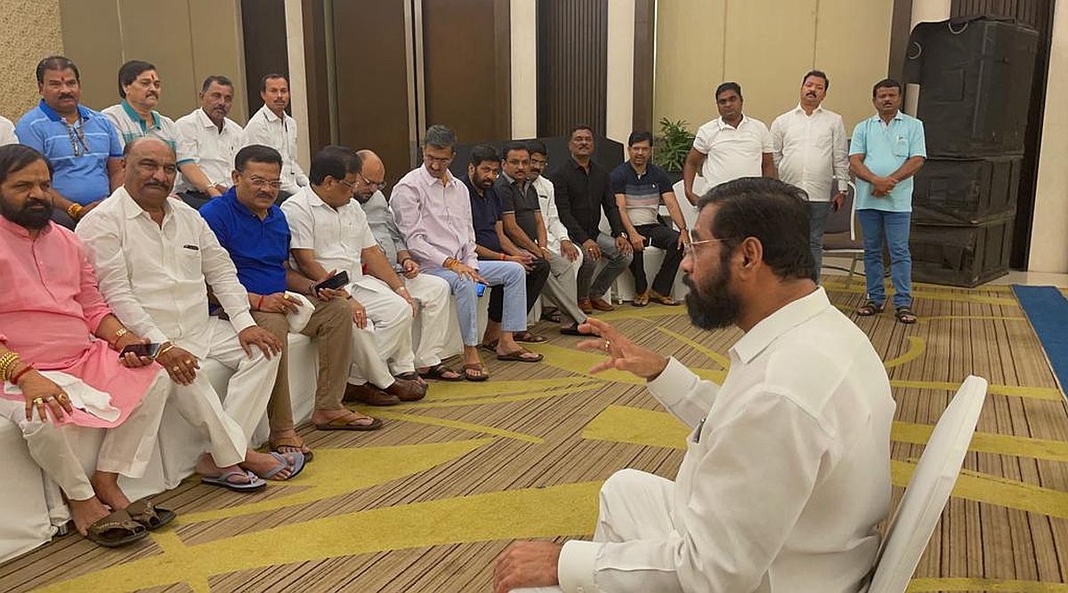 eknath shinde editorial