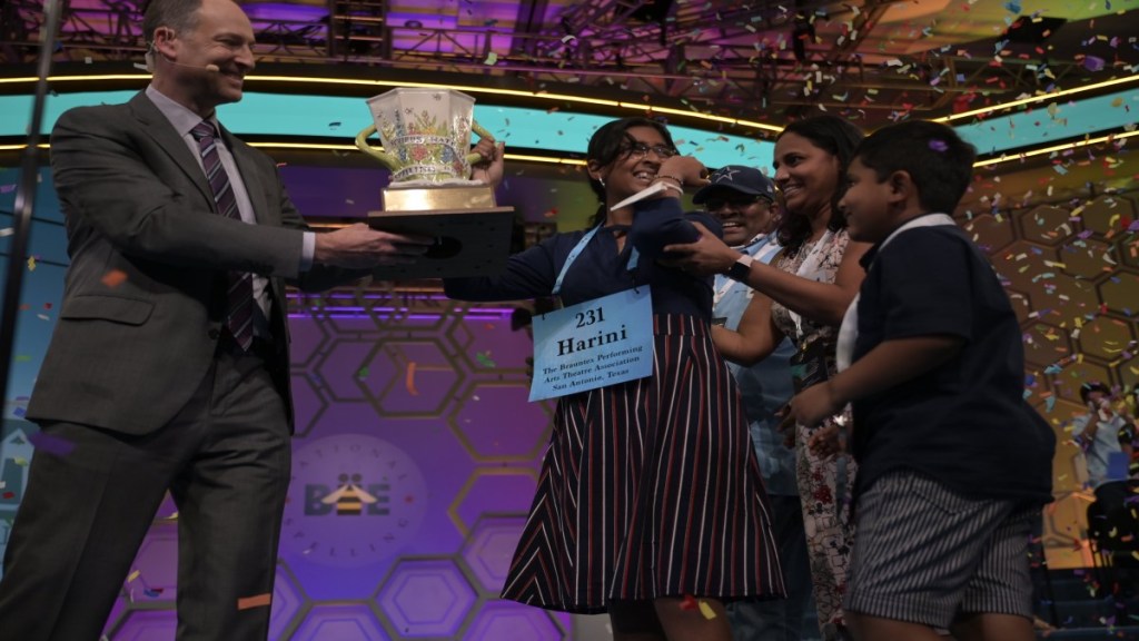 १३ वर्षीय भारतीय हरिनी लोगनची कमाल! जिंकला ‘National Spelling Bee 2022’ चा ऐतिहासिक टायब्रेकर