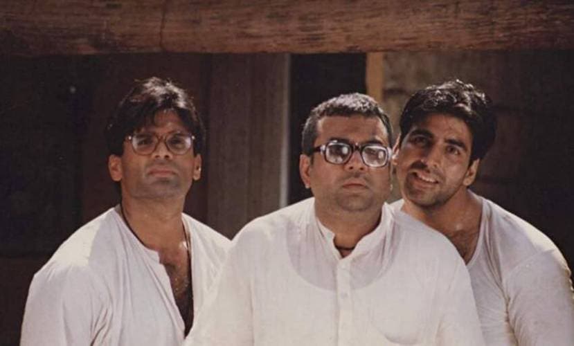 अक्षय कुमार, सुनील शेट्टी आणि परेश रावल यांच्या 'हेरा फेरी' या चित्रपटाचे सगळेच चाहते आहेत. हा चित्रपट Amazon Prime वर असून त्याला ८.१ रेटिंग आहेत.