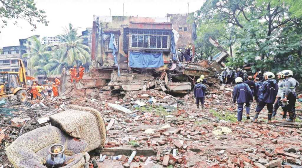 Image ALT: Mumbai Building Collapse News in Marathi