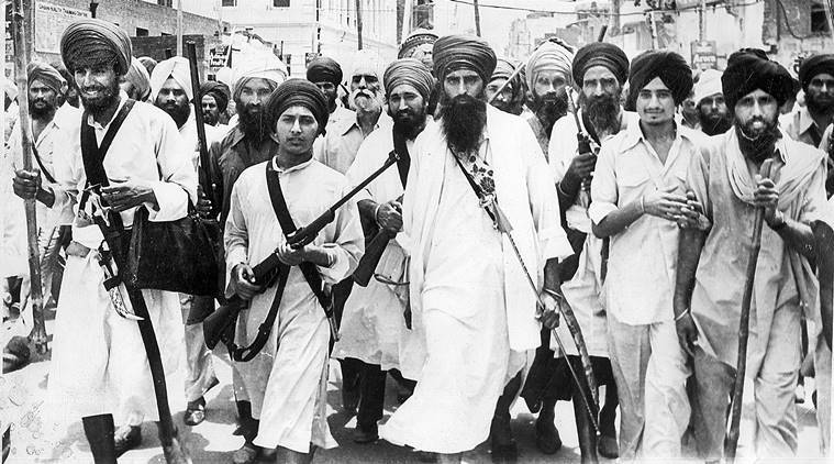 खेरीस ऑपरेशन ब्लू स्टारचा निर्णय तत्कालिन पंतप्रधान इंदिरा गांधी यांनी घेतला व भारतीय सैन्यास कारवाईचे आदेश दिले. जर्नेल सिंह भिंद्रनवाले सह बरेच दहशतवादी यात मारले गेले, इतरांनी शरणागती पत्करली.
