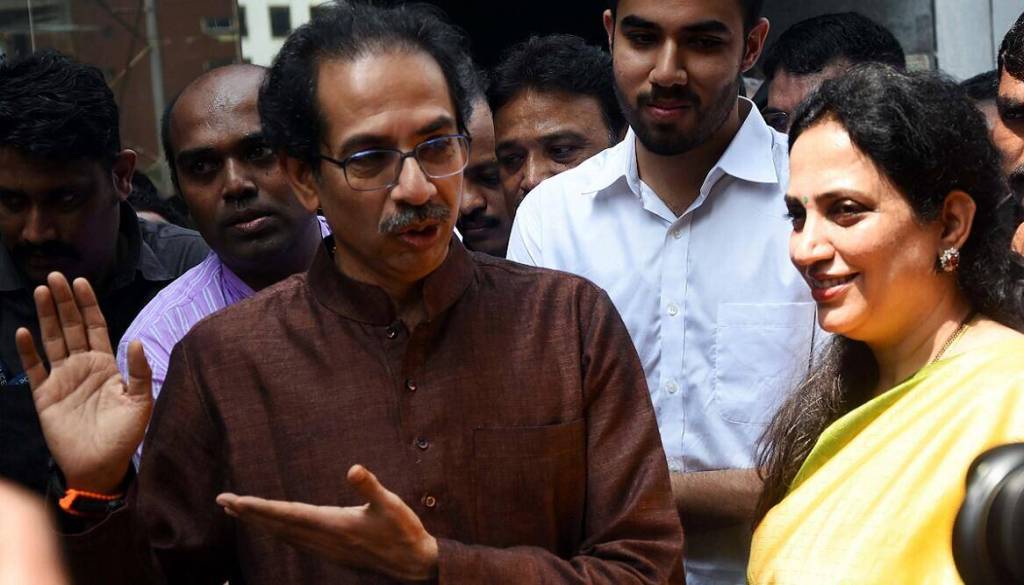 CM Uddhav Thackeray wife Rashmi Thackeray called the wives of rebel shivsena MLAs