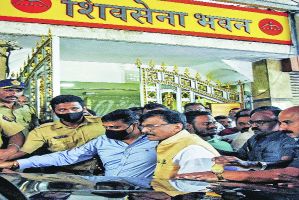 संजय राऊत यांना ‘ईडी’चे समन्स