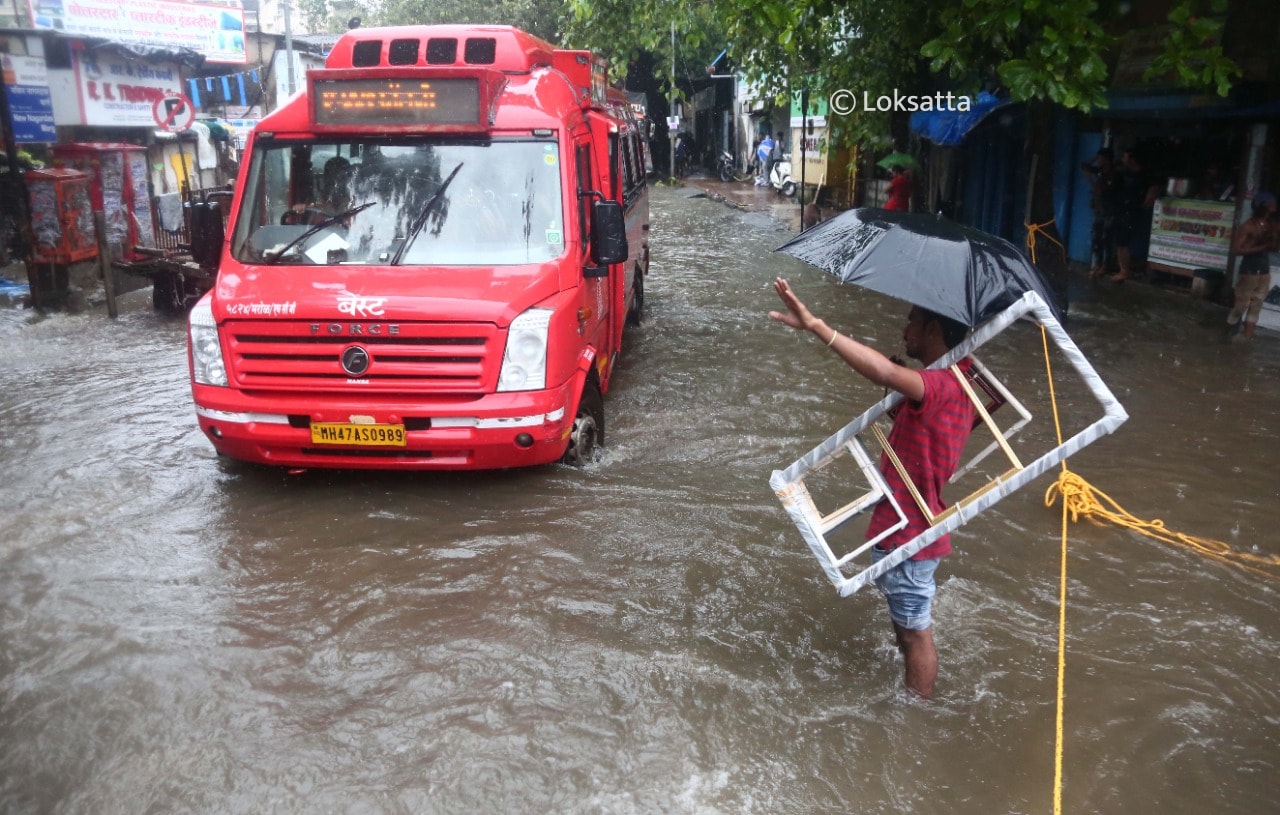 Mumbai Heavy Rainfall Waterlogged