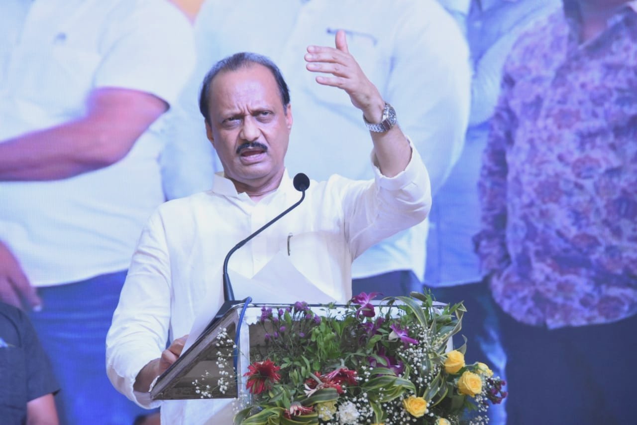 Ajit Pawar Says something fishy in government formation of eknath shinde Devendra fadnavis gives reference of Amruta Fadanvis comment