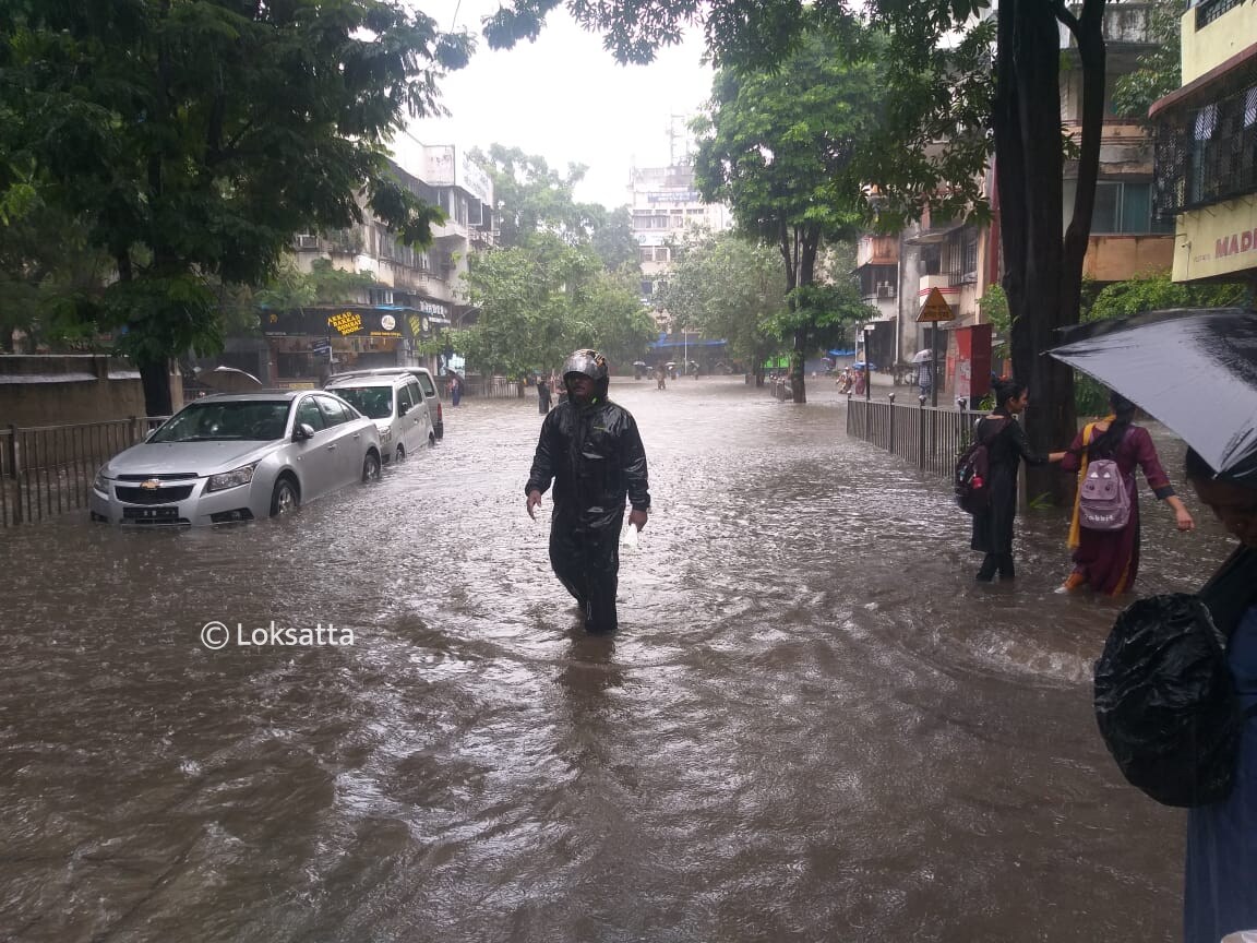 Mumbai Heavy Rainfall Waterlogged