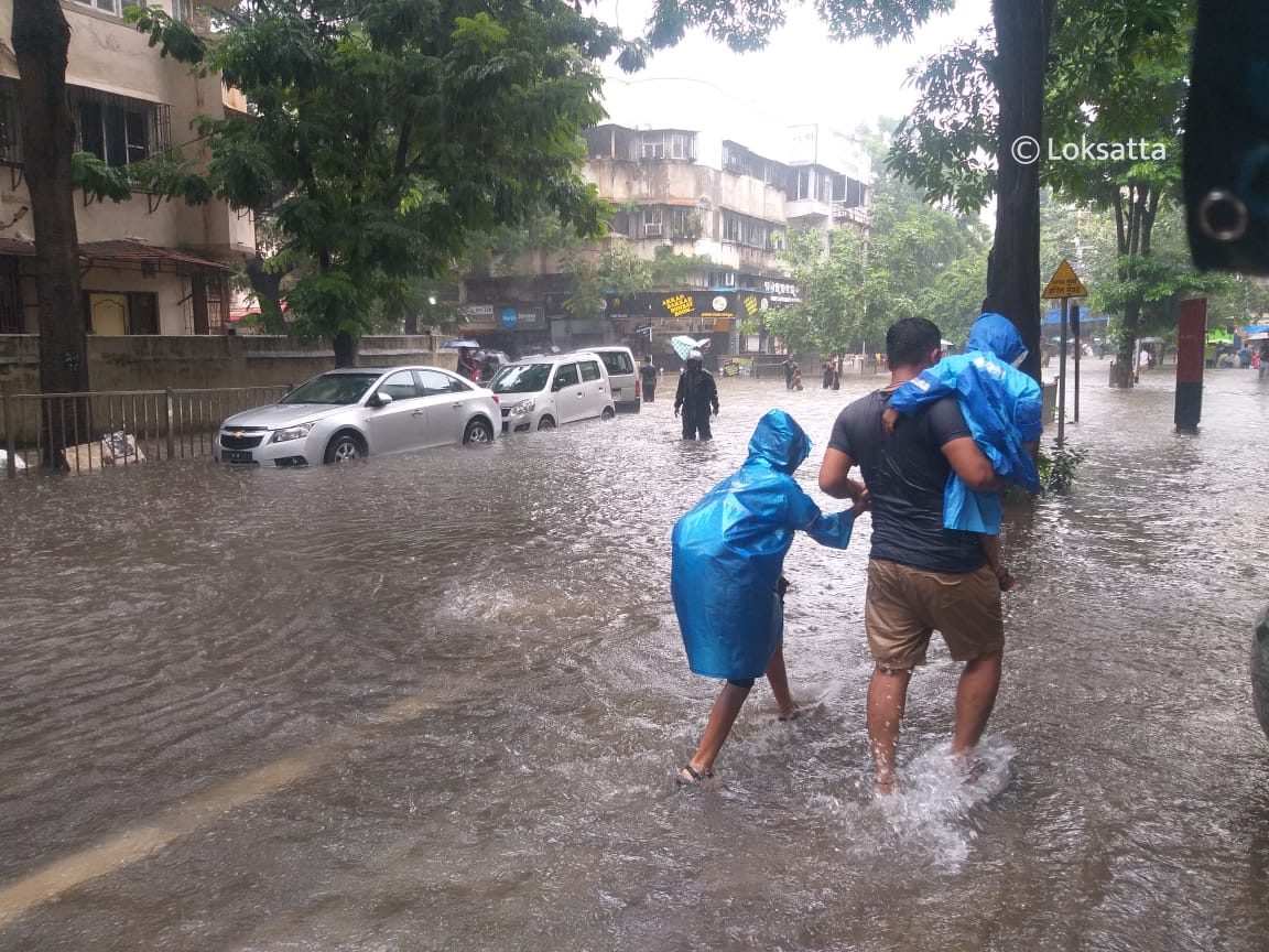 Mumbai Heavy Rainfall Waterlogged