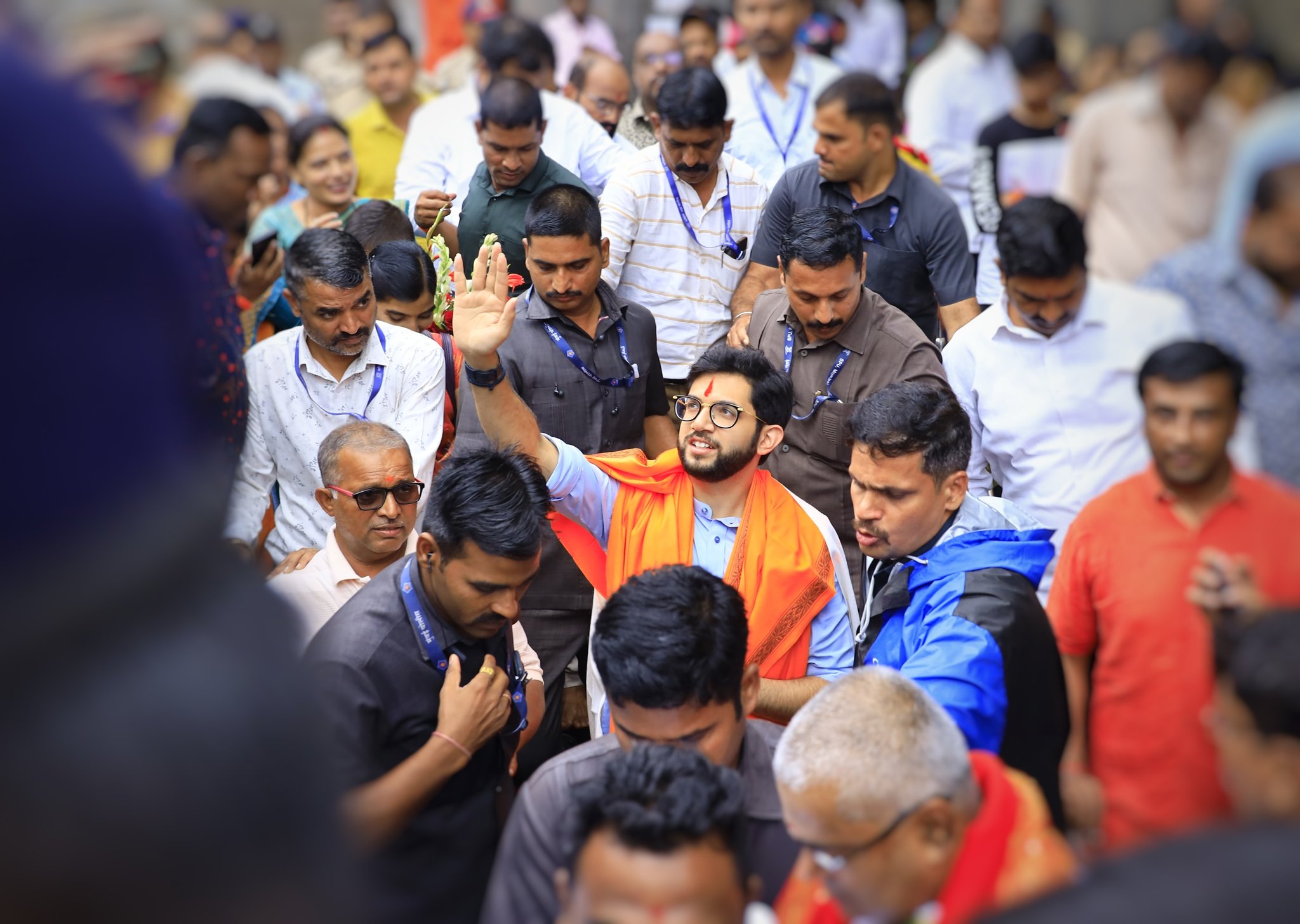 Aditya Thackeray Shiv Samvad Yatra nashik kalaram mandir visit and viral tweets