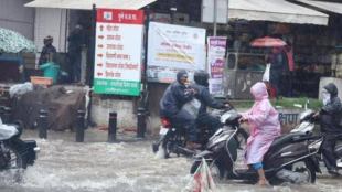 Heavy rainfall in Maharashtra and Gujarat flood-like situation In Some Parts