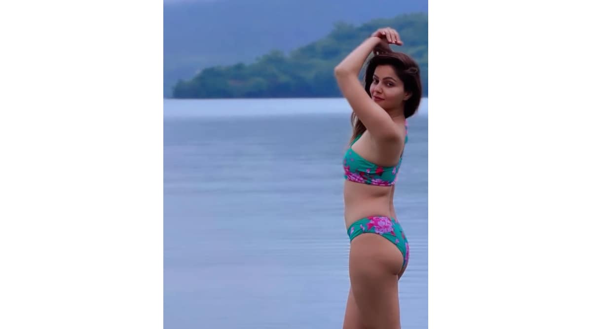 Rubina Dilaik shared bold photos in bikini