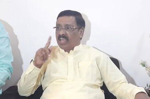 Eknath Shinde Group Spokesperson deepak kesarkar slams narayan rane Vinayak Raut