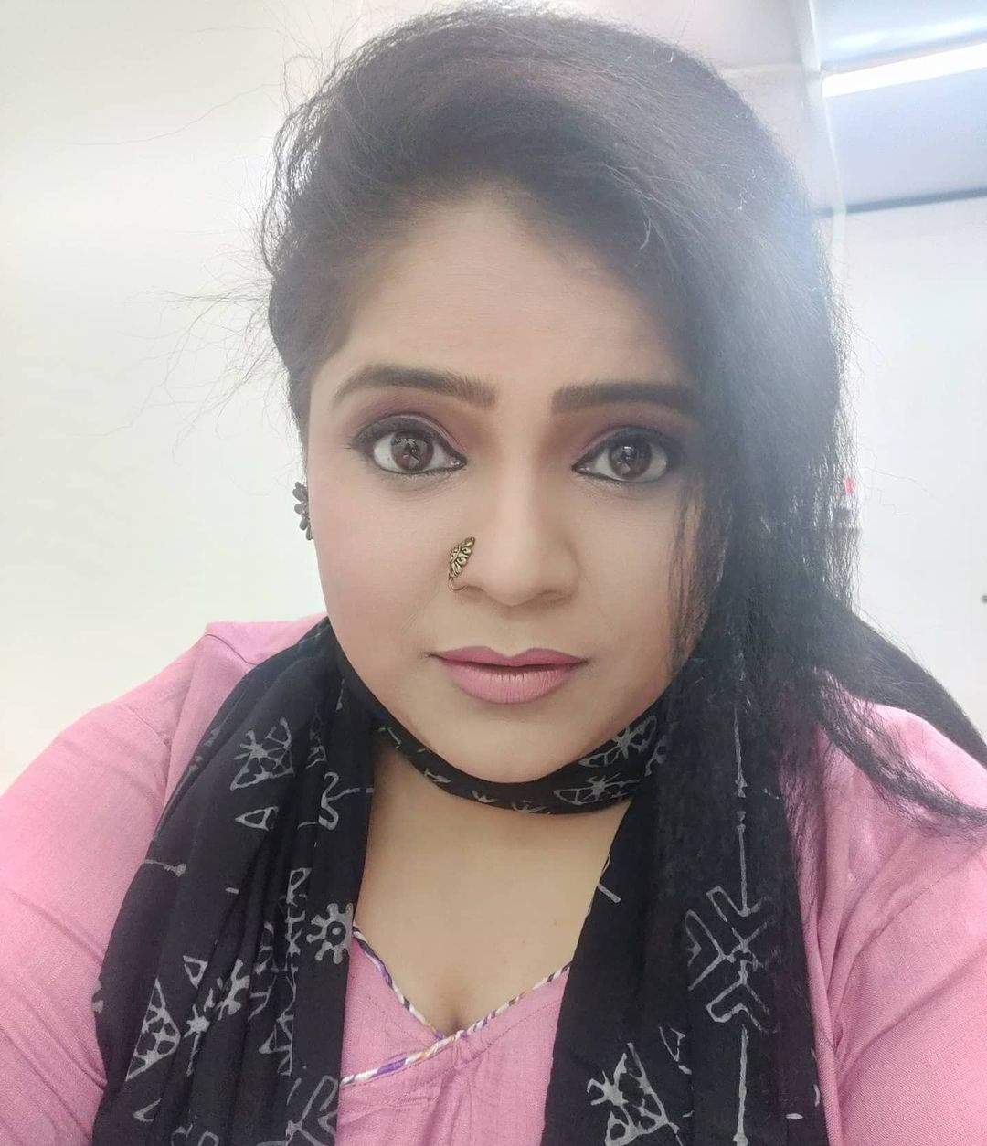 Vishakha Subhedar Thipkyanchi Rangoli Serial Photos