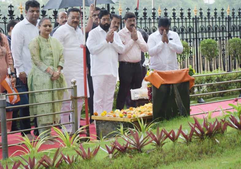 यानंतर त्यांनी माध्यमांशी संवाद साधताना आपल्या भावना व्यक्त केल्या आहेत. ते म्हणाले 