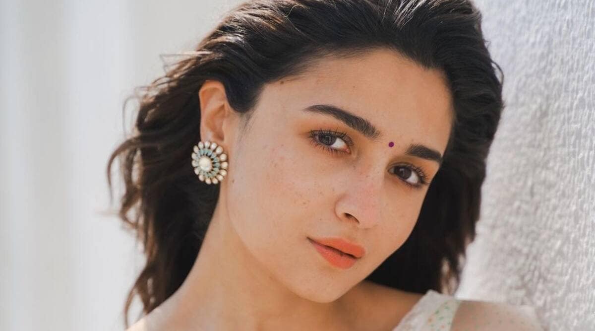 How to Look Beautiful Without Makeup
